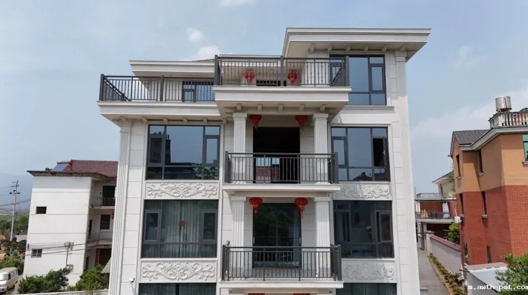 1761788036118492.jpg 640.jpg